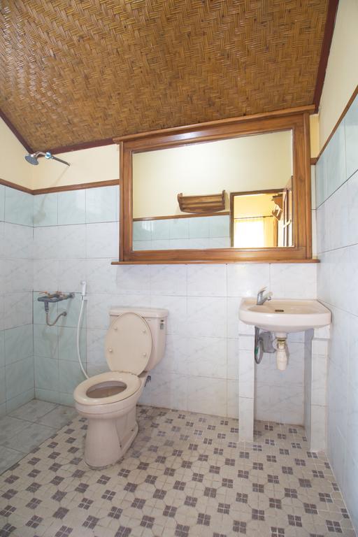 Tanjung Alam Hotel Ловина Экстерьер фото