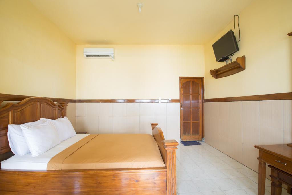 Tanjung Alam Hotel Ловина Экстерьер фото